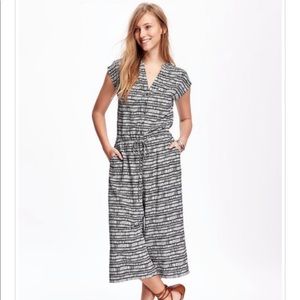 Old Navy Romper - Size Sp